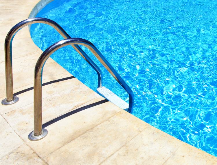 Hotel Swimming Pool Ladder Meets Safety Requirements