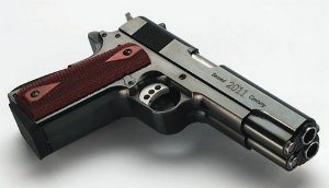 a gun used in a shooting at a new york nightclub